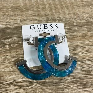 Guess hoops